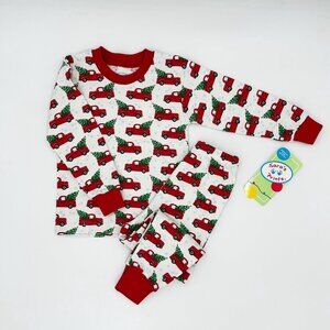 NWT Sara’s Prints Red Christmas Truck Pajama Set • Size 2T (Tag size 2)